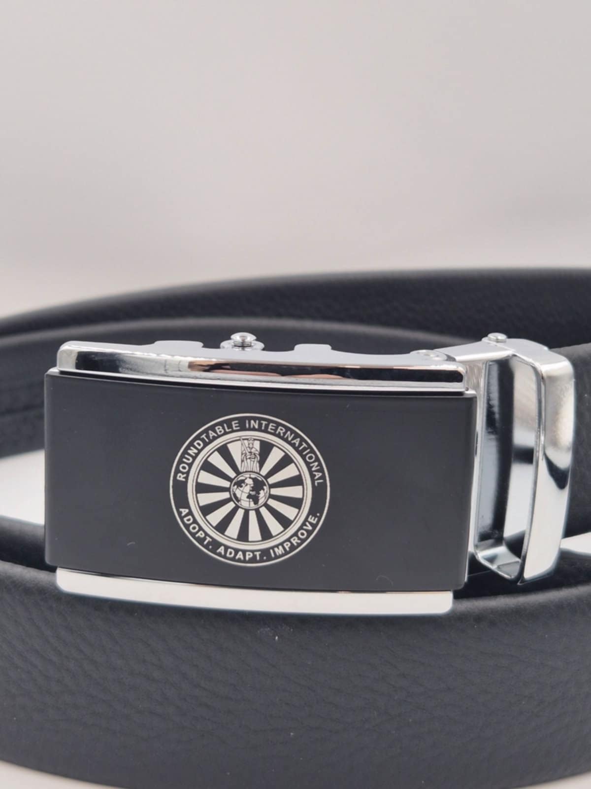 Ceinture Runder Tisch International